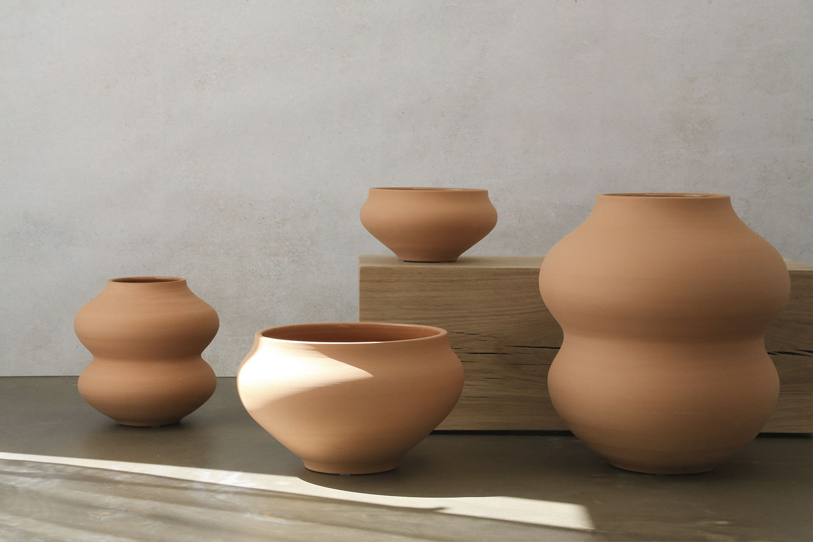 Belle Collection Vases and Bowl