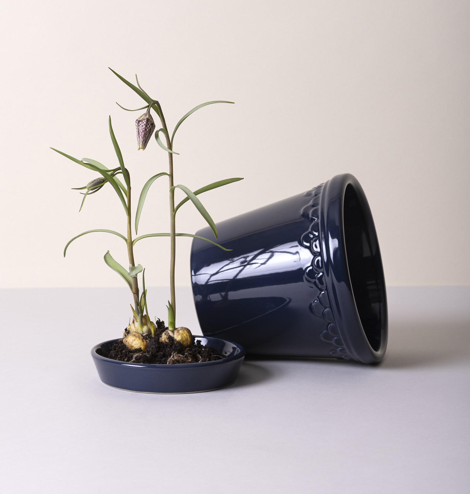 Bergs Potter Københavner in glazed Sapphire Blue