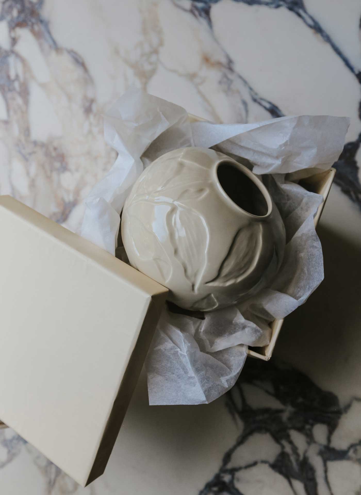 Bergs-Potter_Florita_Vase_Gifting_FLOCSS15V_IMG3049_glazed_sast_2026_JK